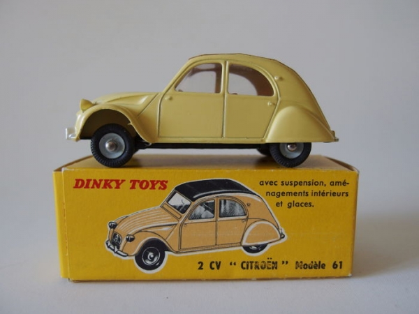 Dinky Toys France Citroen 2 CV 1966 DieCast Model with original box (2242)